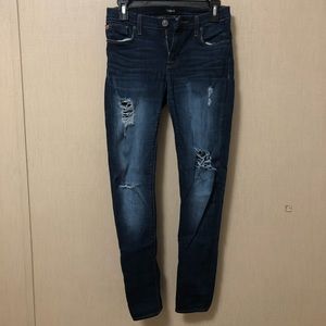 Dark skinny jeans